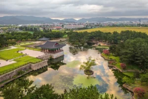 동궁과월지 호수