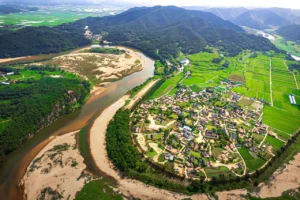 Panoramic view of Hahoe Village